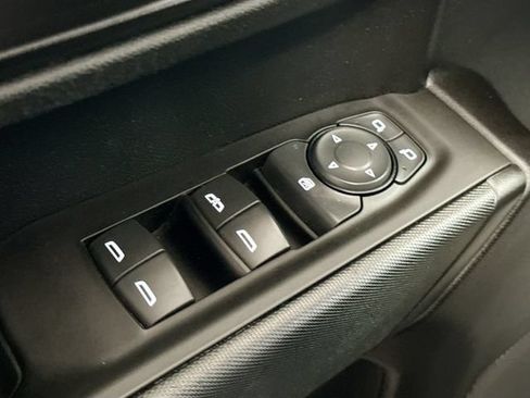 Used 2020 GMC Sierra 1500 4x4 Double Cab w/ Sierra Value Package image 18