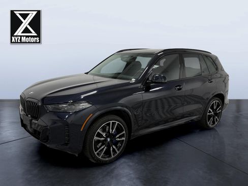 Used 2024 BMW X5 xDrive40i AWD/4WD image 1