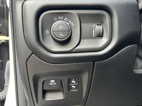 Used 2021 RAM 1500 Rebel w/ Leather & Sound Group AWD/4WD image 31
