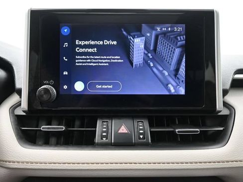 Used 2025 Toyota RAV4 XLE Premium FWD image 9