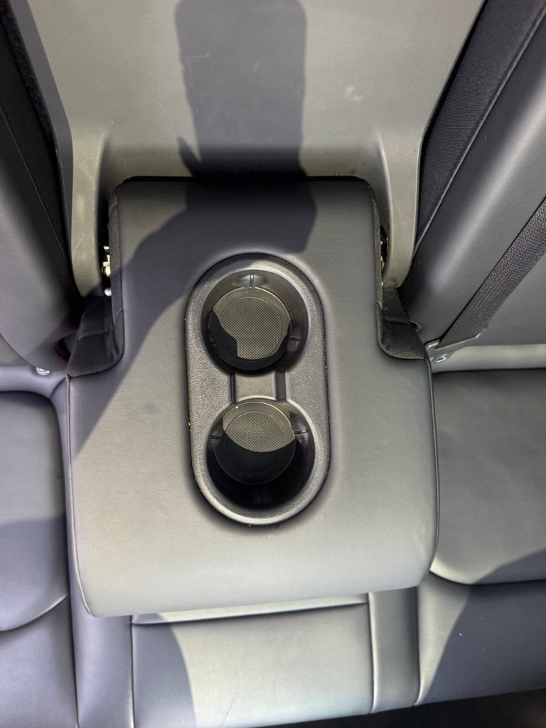 Used 2023 Tesla Model Y Long Range AWD/4WD image 17