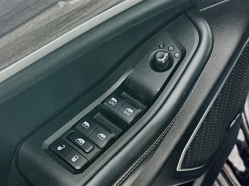 Certified 2022 Jeep Grand Cherokee L Limited image 28