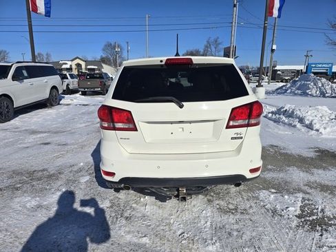 Used 2016 Dodge Journey R/T w/ Driver Convenience Group image 4