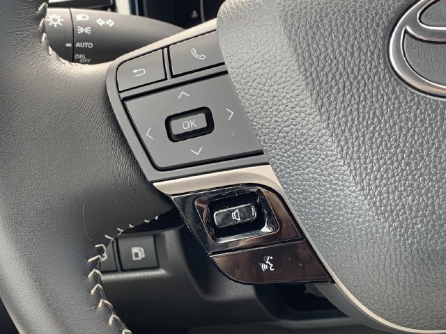 Used 2026 Toyota Camry SE w/ Convenience Package FWD image 24