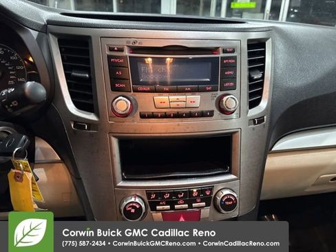 Used 2014 Subaru Outback 2.5i w/ Alloy Wheel Package image 20