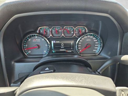 Used 2016 Chevrolet Silverado 2500 LT w/ Midnight Edition AWD/4WD image 10