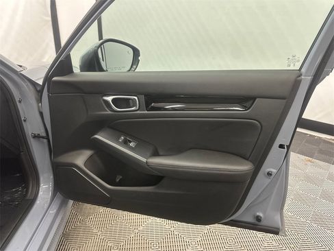 Certified 2024 Honda Civic Touring image 15