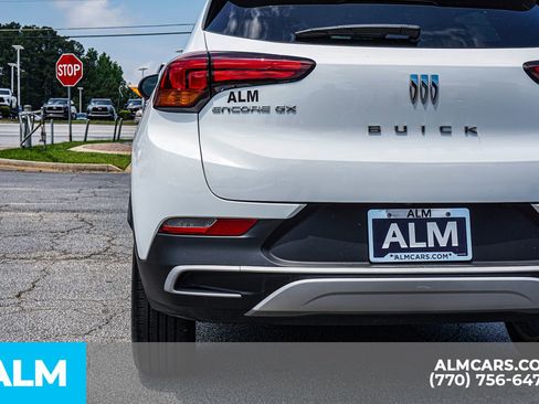 Used 2025 Buick Encore GX Preferred FWD image 17