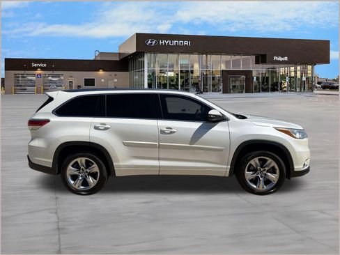 Used 2016 Toyota Highlander Limited FWD image 8