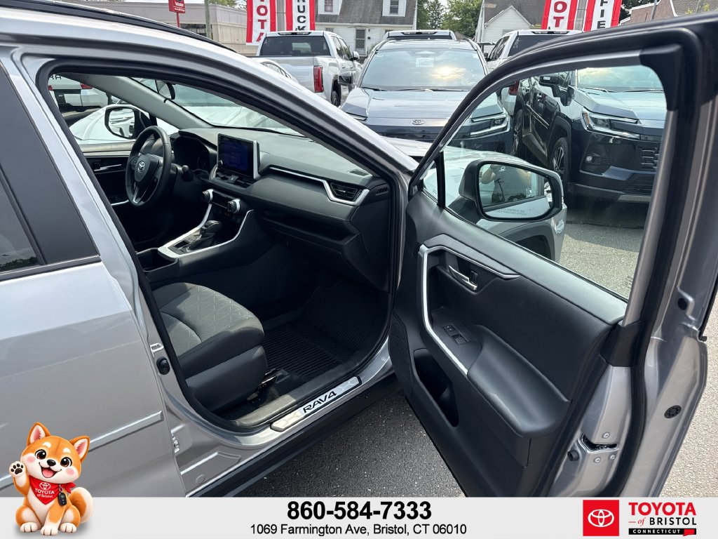 Used 2024 Toyota RAV4 XLE w/ Convenience Package AWD/4WD image 34