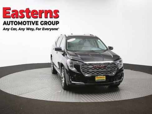 Used 2022 GMC Terrain Denali w/ Denali Premium Package AWD/4WD image 57