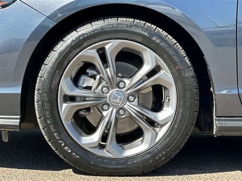 Certified 2023 Honda Accord EX image 27