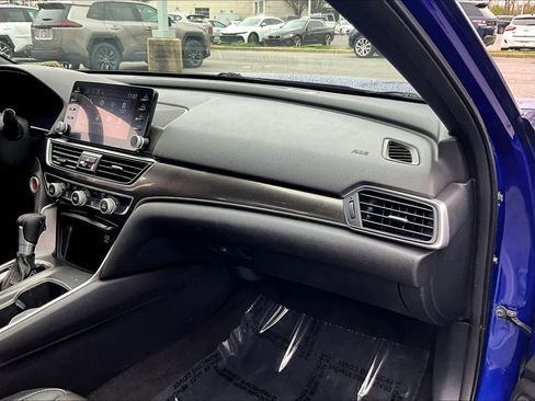 Used 2020 Honda Accord Sport image 18