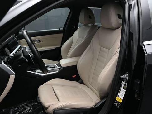 Used 2020 BMW 330i xDrive Sedan w/ Driving Assistance Package AWD/4WD image 5