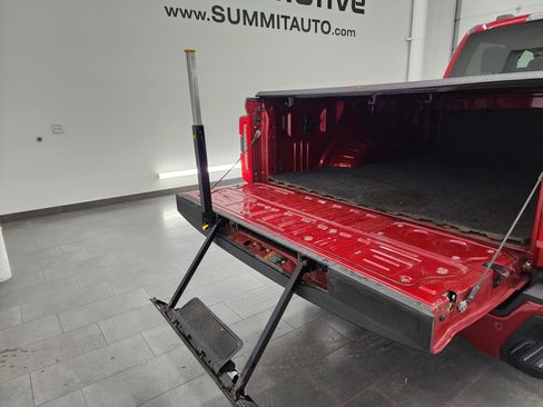 Used 2023 Ford F250 XLT w/ XLT Premium Package image 34