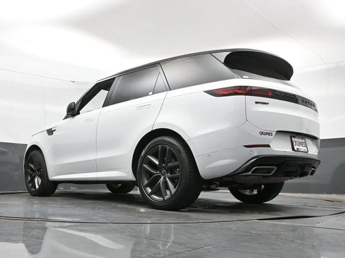 Used 2025 Land Rover Range Rover Sport Dynamic SE AWD/4WD image 46