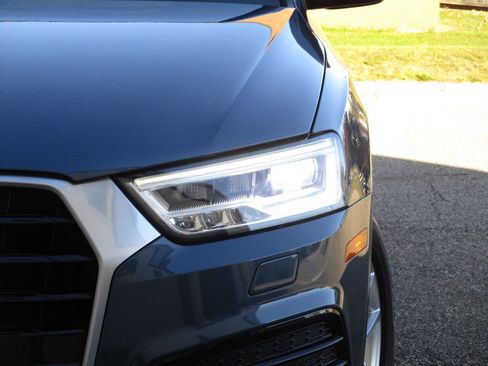 Used 2018 Audi Q3 2.0T Premium Plus w/ Premium Plus Package image 36