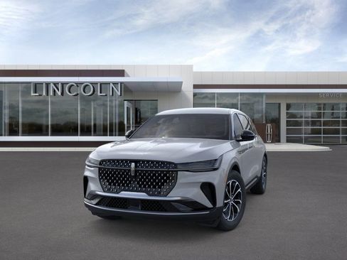 New 2026 Lincoln Nautilus Premier AWD/4WD image 2