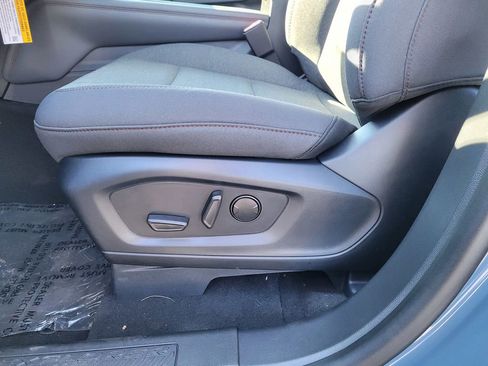 New 2026 Ford Explorer Active image 37