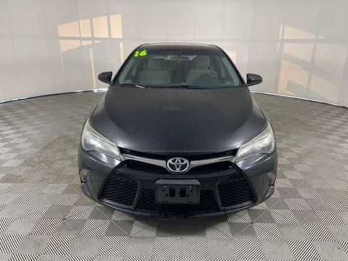 Used 2016 Toyota Camry XSE w/ Moonroof Package image 18