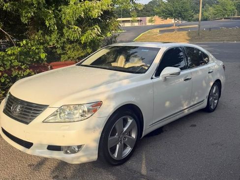 Used 2010 Lexus LS 460 RWD image 1
