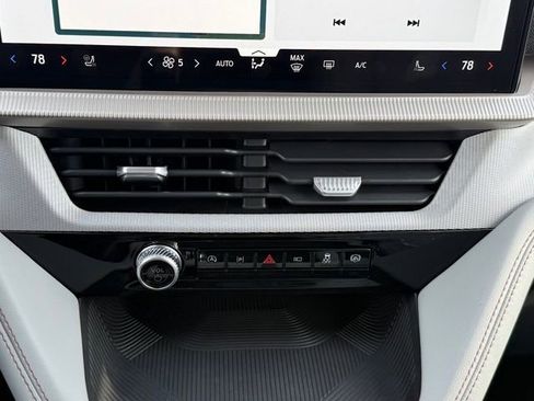 New 2026 Ford Explorer Active w/ Active Comfort Package image 17