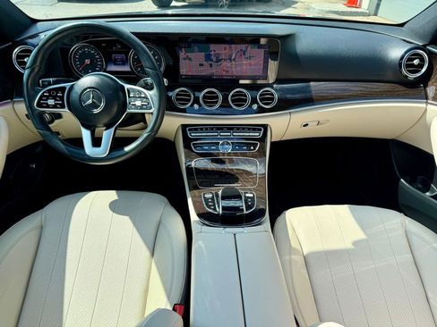 Used 2019 Mercedes-Benz E 300 4MATIC image 14