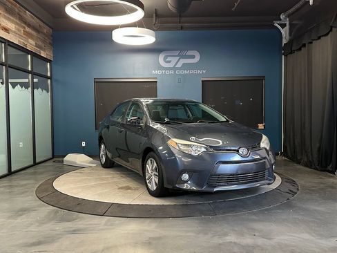 Used 2016 Toyota Corolla LE FWD image 1
