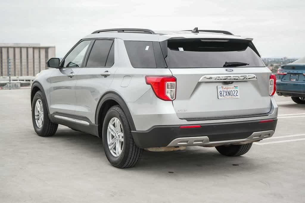 Used 2022 Ford Explorer XLT w/ Equipment Group 202A RWD image 8
