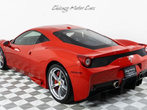 Used 2015 Ferrari 458 Speciale Coupe RWD image 22