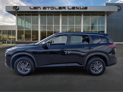 Used 2024 Nissan Rogue S AWD/4WD image 6