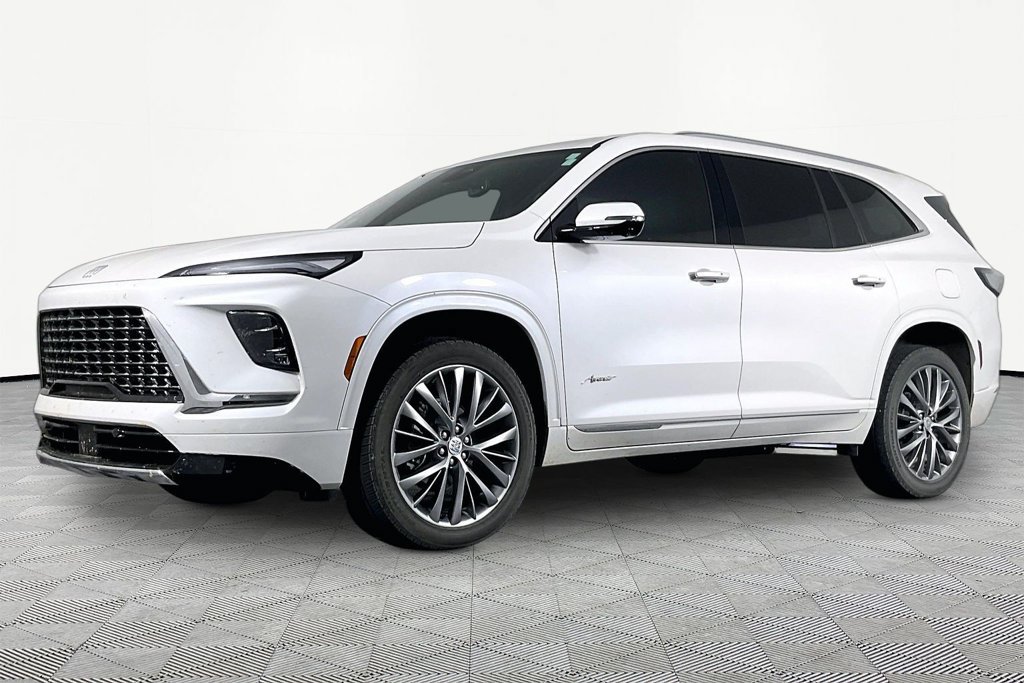Certified 2025 Buick Enclave Avenir AWD/4WD image 1