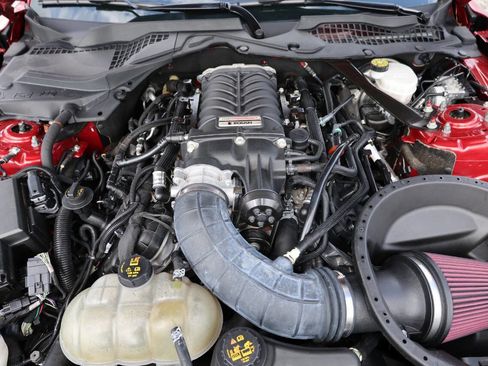 Used 2020 Ford Mustang GT Premium w/ GT Performance Package RWD image 12