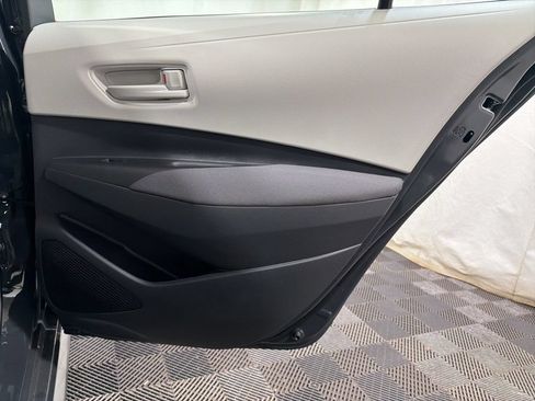 Used 2026 Toyota Corolla LE FWD image 12