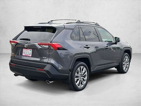 Certified 2023 Toyota RAV4 XLE Premium FWD image 5