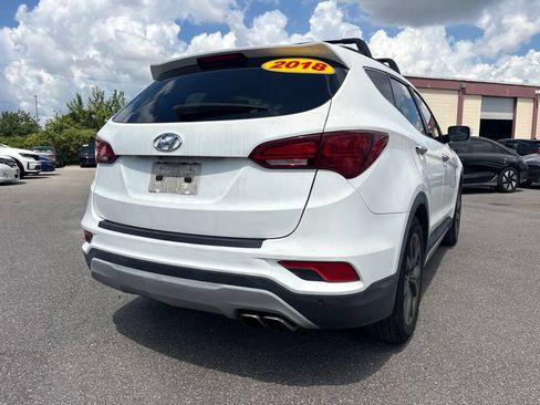 Used 2018 Hyundai Santa Fe Sport FWD image 3