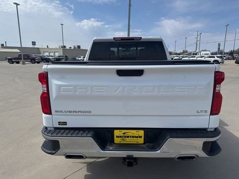 Used 2022 Chevrolet Silverado 1500 LTZ AWD/4WD image 6