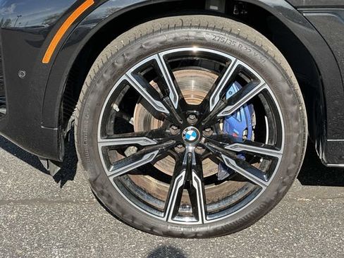 Used 2024 BMW X6 xDrive40i AWD/4WD image 10