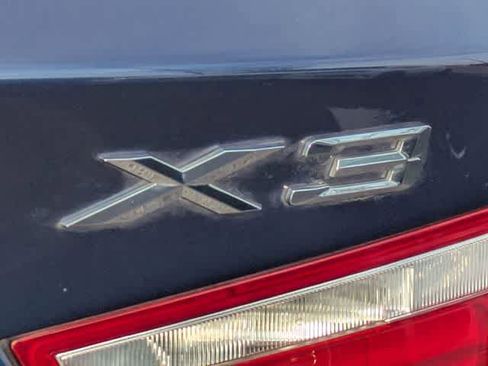 Used 2017 BMW X3 xDrive28i image 12