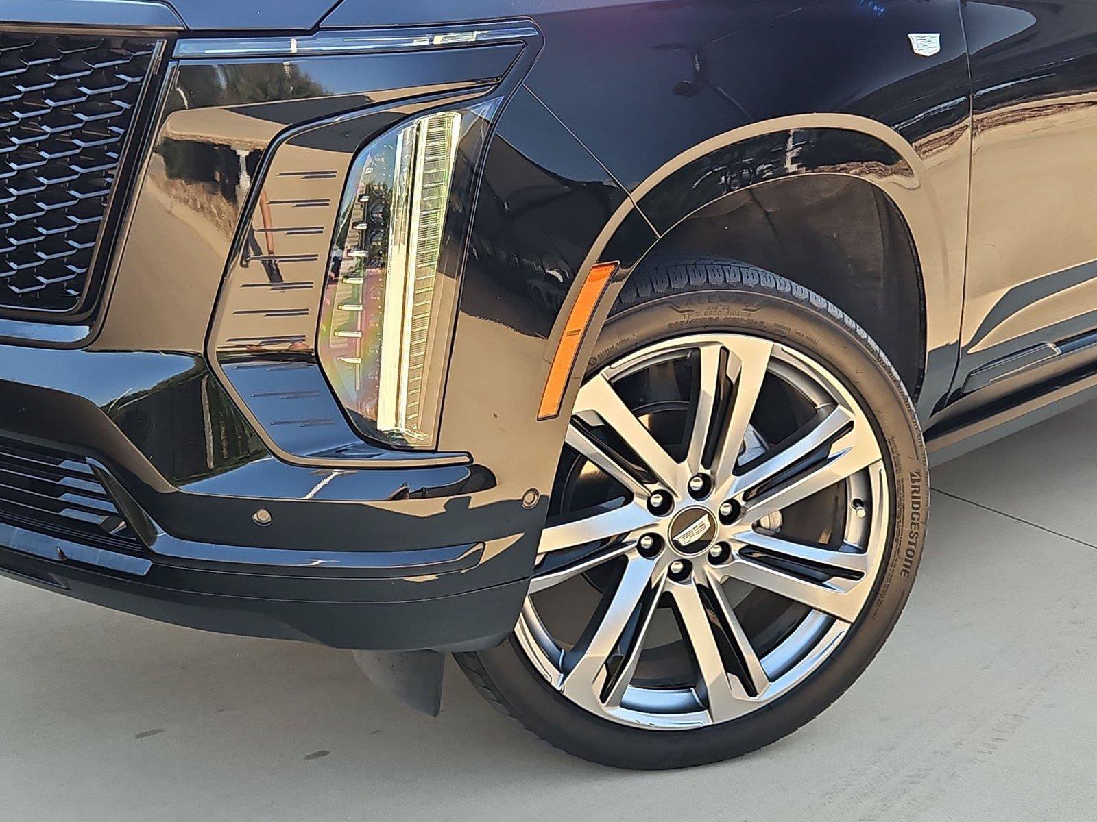 Used 2025 Cadillac Escalade Sport Platinum AWD/4WD image 8