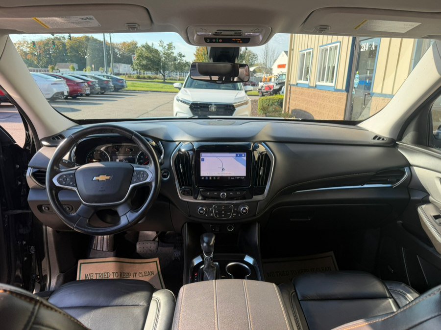 Used 2021 Chevrolet Traverse LT w/ LT Premium Package AWD/4WD image 26
