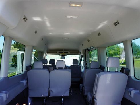 Used 2019 Ford Transit 350 XLT RWD image 34