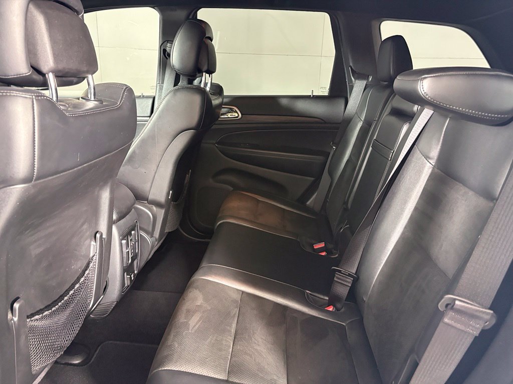 Used 2019 Jeep Grand Cherokee Altitude AWD/4WD image 39