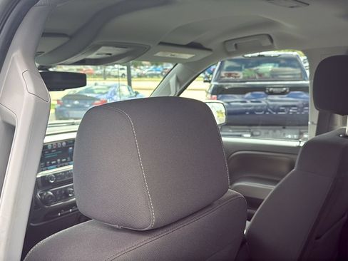 Used 2017 Chevrolet Silverado 1500 LT w/ All Star Edition AWD/4WD image 18