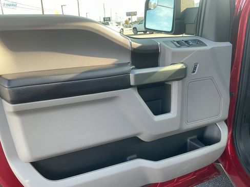 Used 2016 Ford F150 XLT w/ Equipment Group 301A Mid image 9