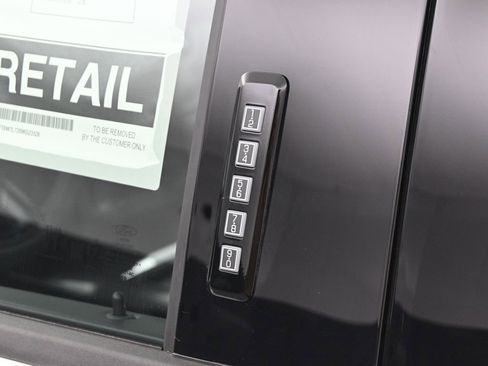 New 2025 Ford F150 Lightning Platinum image 31