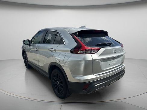 Used 2025 Mitsubishi Eclipse Cross LE AWD/4WD image 5