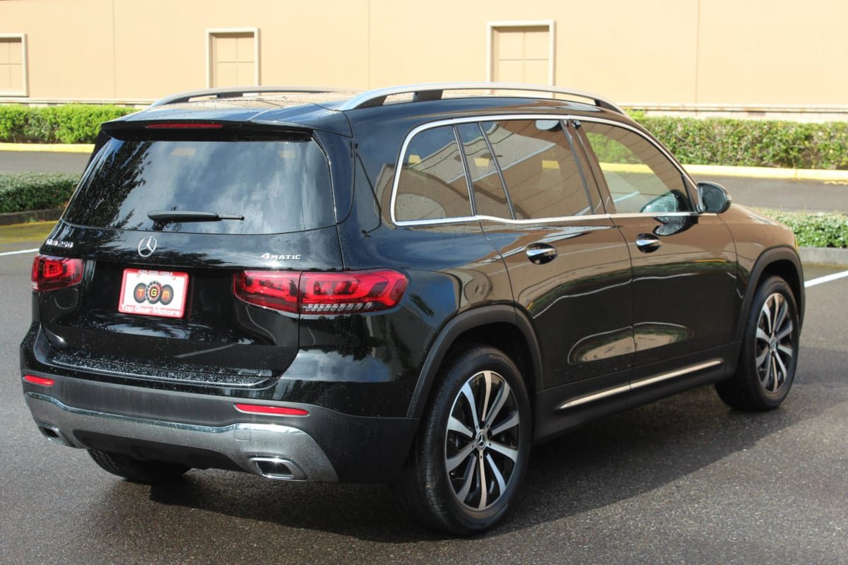 Used 2021 Mercedes-Benz GLB 250 4MATIC image 5