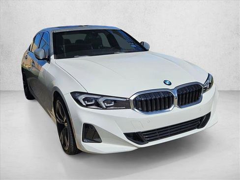 Certified 2024 BMW 330i Sedan w/ Premium Package image 3