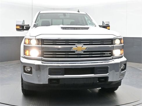 Used 2019 Chevrolet Silverado 2500 LTZ w/ Duramax Plus Package image 3